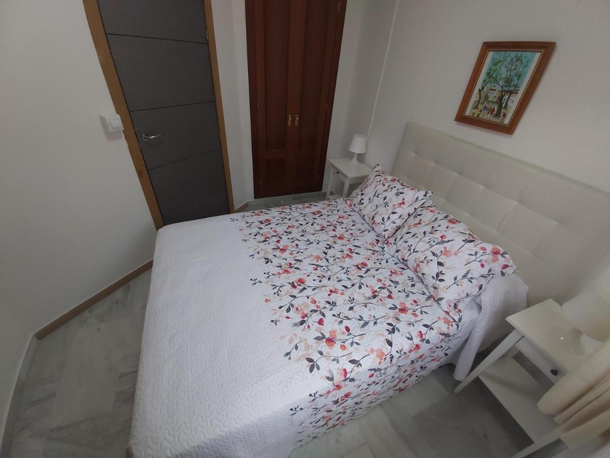Apartamento Sostoa 4 Apartment Малага Екстериор снимка